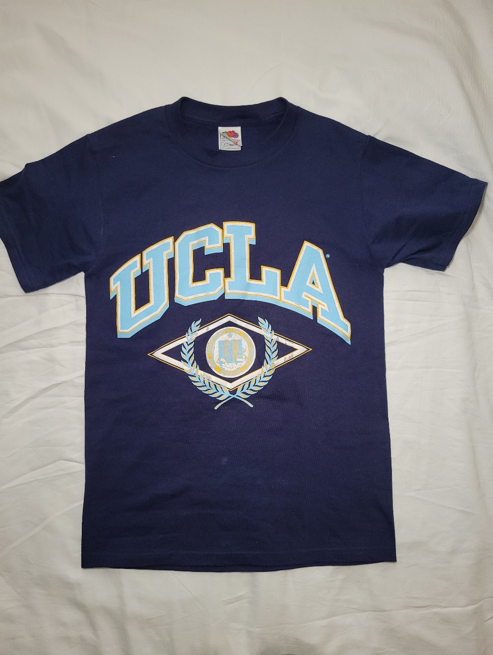 UCLA SIze S Navy Blue Graphic Tee - Collegiate Logo Shirt Unisex